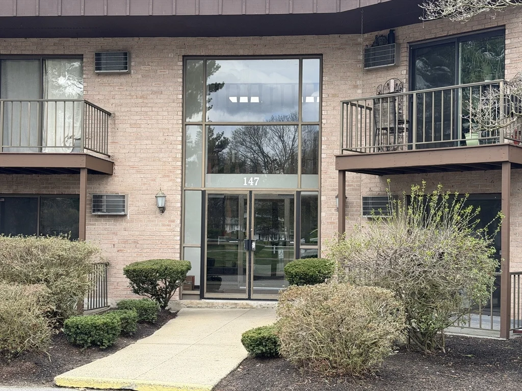 2 bed, 1 bath apartment for rent at 147 Sylvan Unit 19A, Danvers — photo 27 of 29