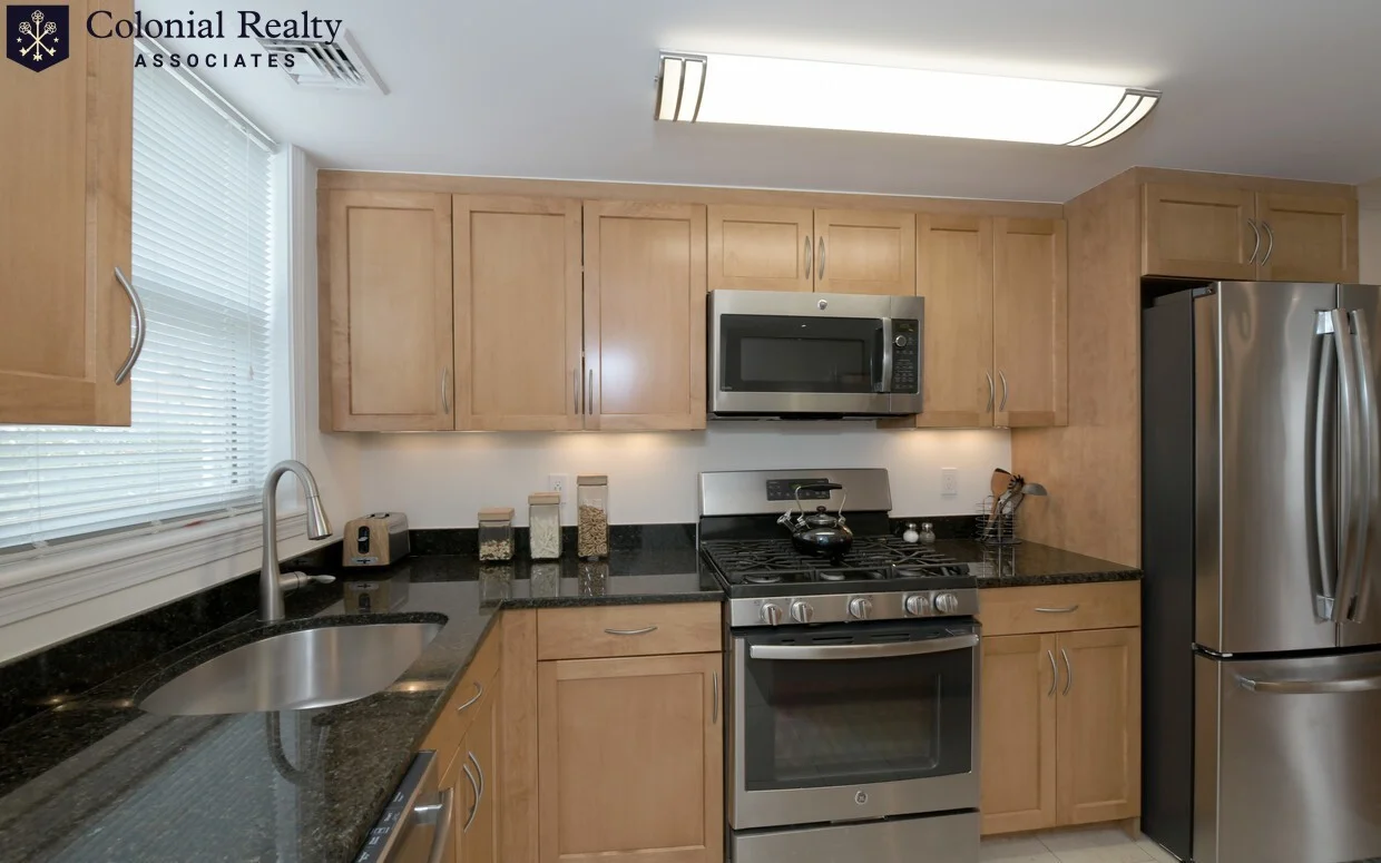 2 bed, 1 bath apartment for rent at 147 Thornton Rd Unit 39, Chestnut Hill — photo 4 of 9