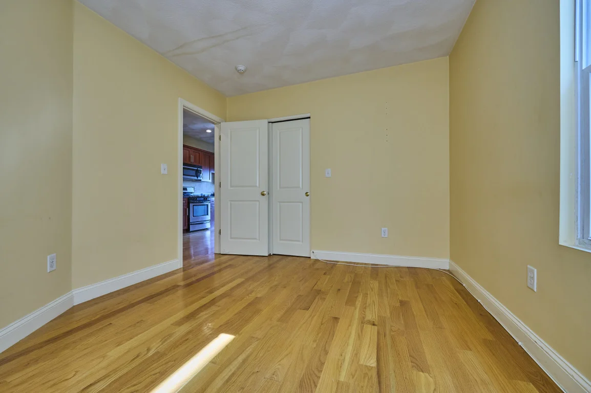 3 bed, 1 bath apartment for rent at 147 Trenton St Unit 3, East Boston — photo 15 of 17