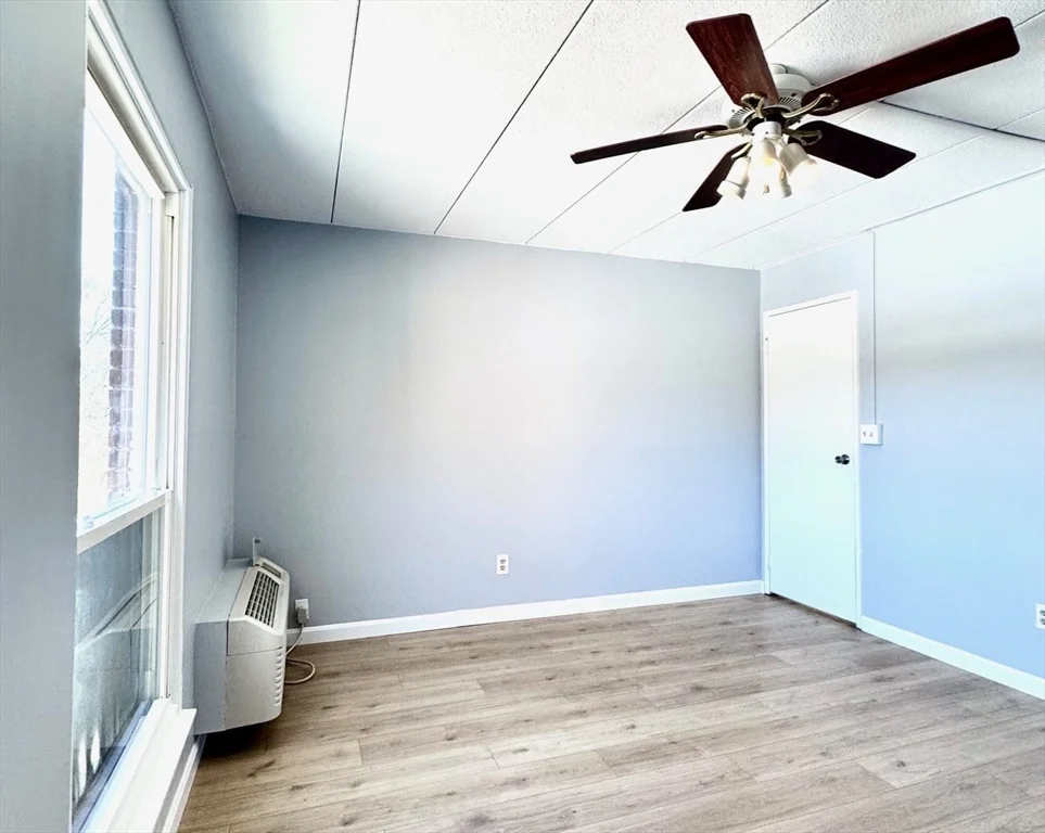 1 bed, 1 bath apartment for rent at 147 Turner Rd Unit 114, Holliston — photo 9 of 18