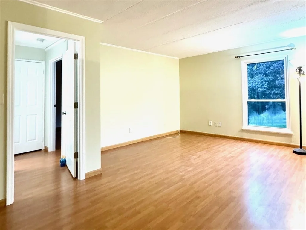 1 bed, 1 bath apartment for rent at 147 Turner Rd Unit 99, Holliston — photo 3 of 24