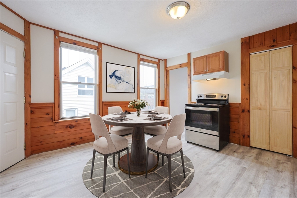 2 bed, 1 bath apartment for rent at 147 Washington Unit 3, Peabody — photo 4 of 23