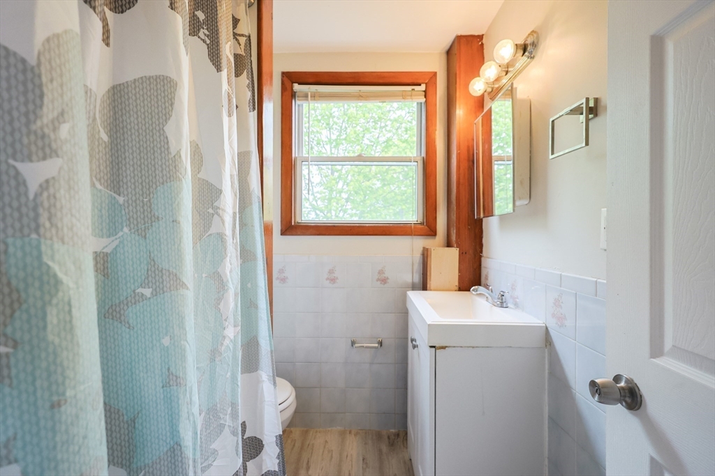 2 bed, 1 bath apartment for rent at 147 Washington Unit 3, Peabody — photo 16 of 23