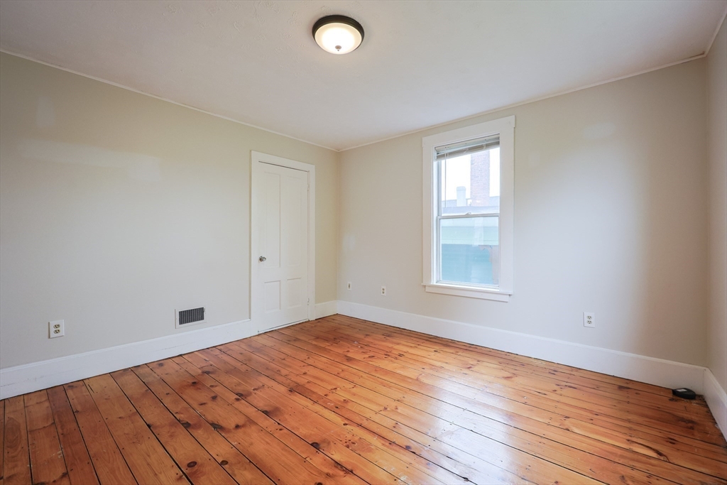 2 bed, 1 bath apartment for rent at 147 Washington Unit 3, Peabody — photo 7 of 23
