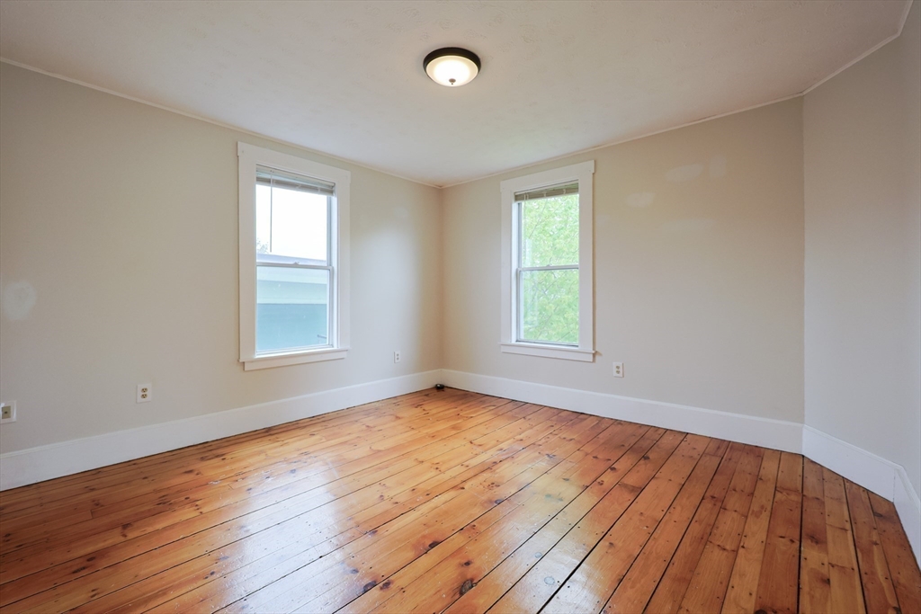 2 bed, 1 bath apartment for rent at 147 Washington Unit 3, Peabody — photo 6 of 23