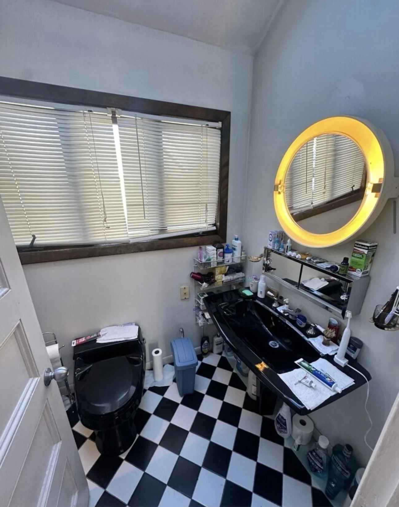 2 bed, 1 bath apartment for rent at 147 Willow Ave Unit 3, Powder House Square — photo 16 of 17