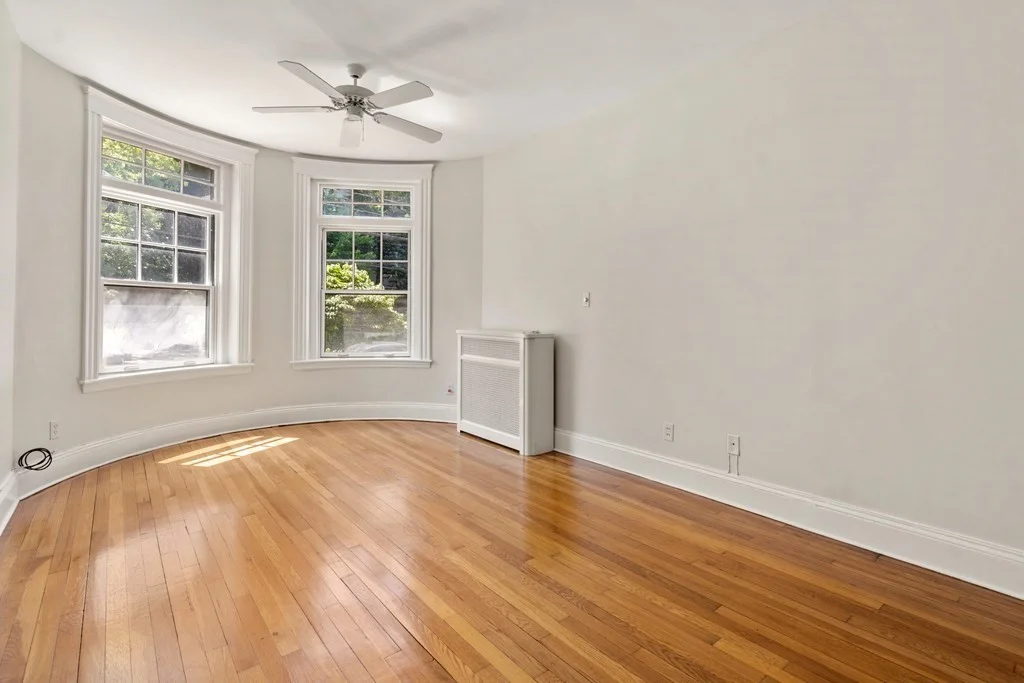 2 bed, 1 bath apartment for rent at 147 Winthrop Rd Unit 3, Brookline — photo 2 of 16