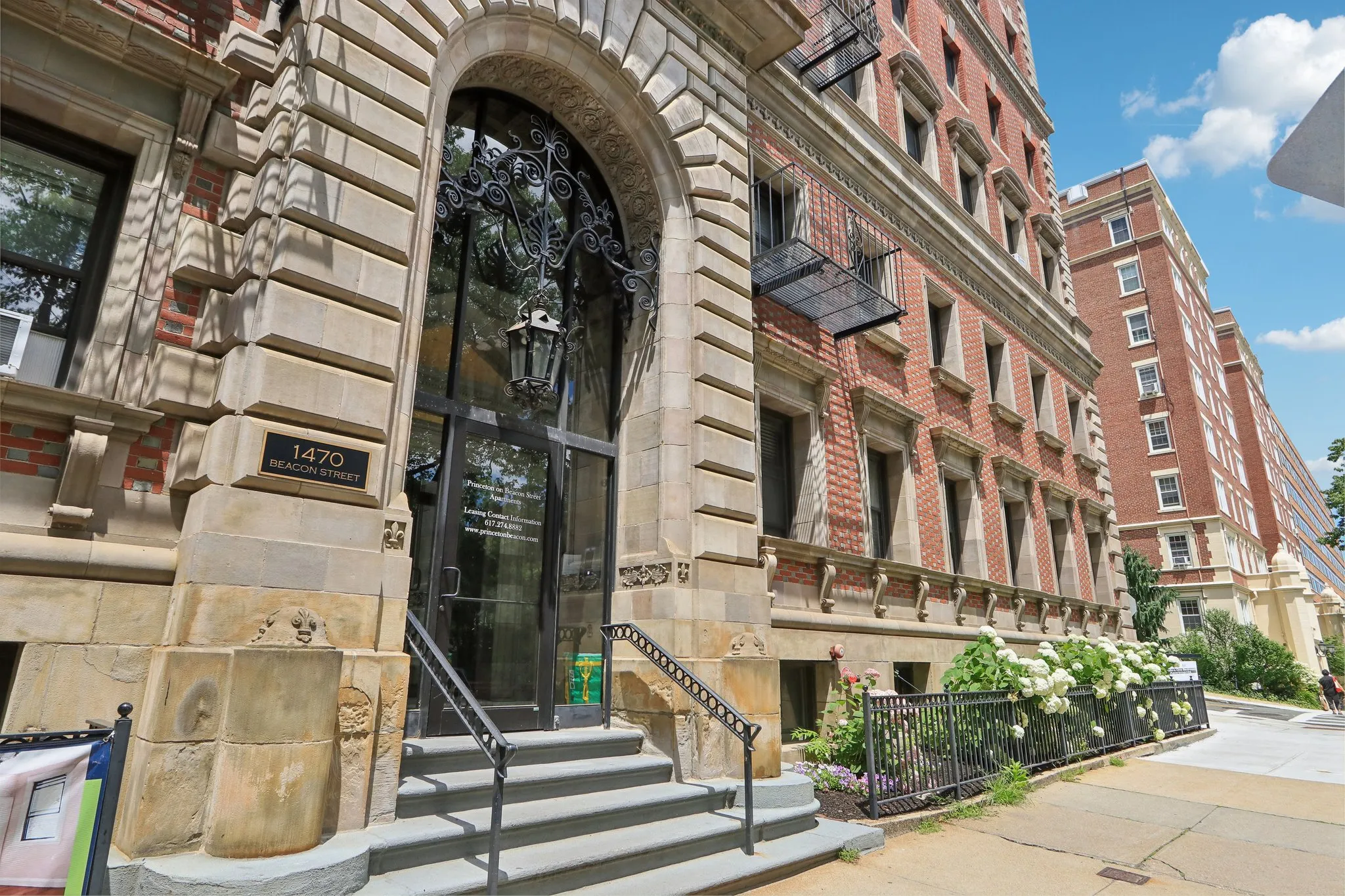 Studio bed, 1 bath apartment for rent at 1470 Beacon St Unit Apt. 68, Corey Hill — photo 23 of 25