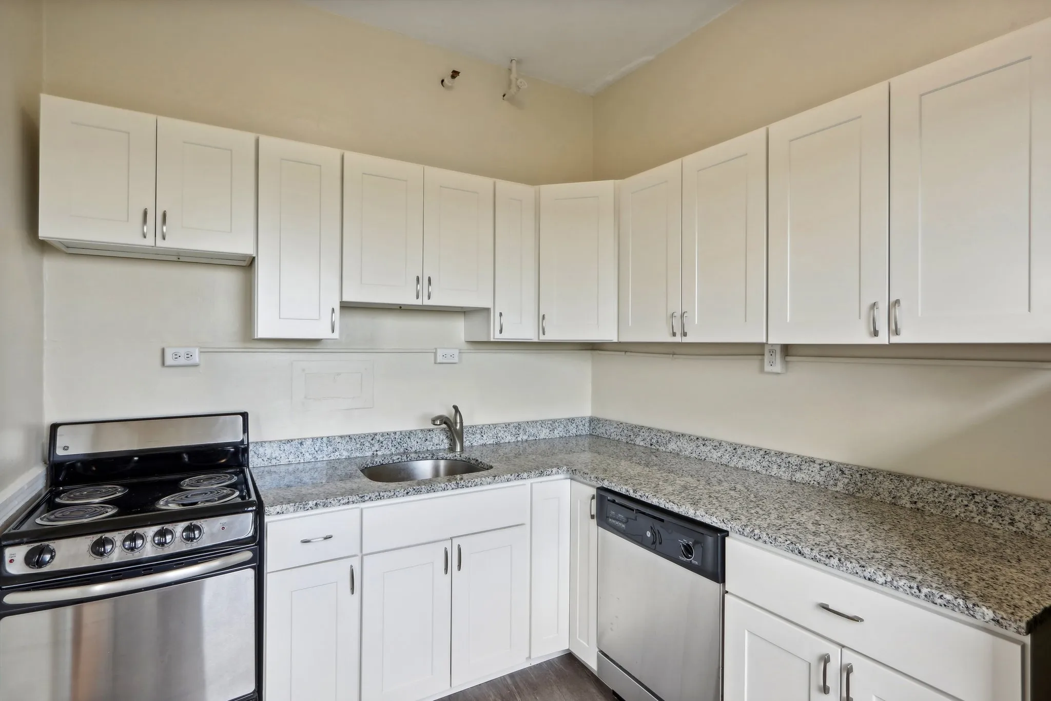 Studio bed, 1 bath apartment for rent at 1470 Beacon St Unit Apt. 69, Corey Hill — photo 14 of 33