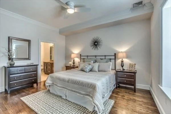 3 bed, 4+ bath apartment for rent at 1471 Beacon St Unit 1, Coolidge Corner — photo 13 of 30