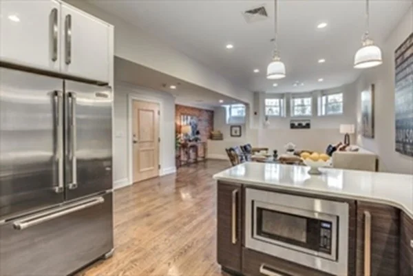 3 bed, 4+ bath apartment for rent at 1471 Beacon St Unit 1, Coolidge Corner — photo 8 of 30