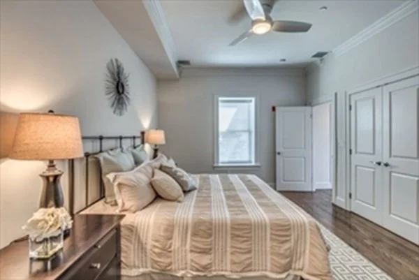 3 bed, 4+ bath apartment for rent at 1471 Beacon St Unit 1, Coolidge Corner — photo 14 of 30