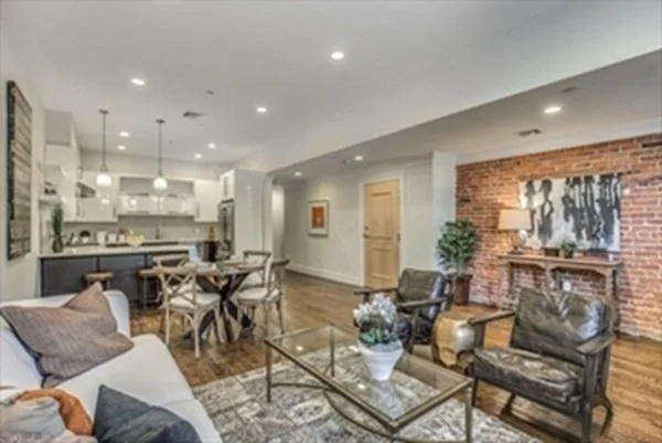 3 bed, 4+ bath apartment for rent at 1471 Beacon St Unit 1, Coolidge Corner — photo 1 of 30