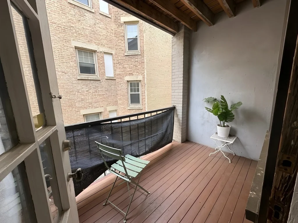 3 bed, 1 bath apartment for rent at 1472 Commonwealth Ave Unit 2, Brighton — photo 11 of 16