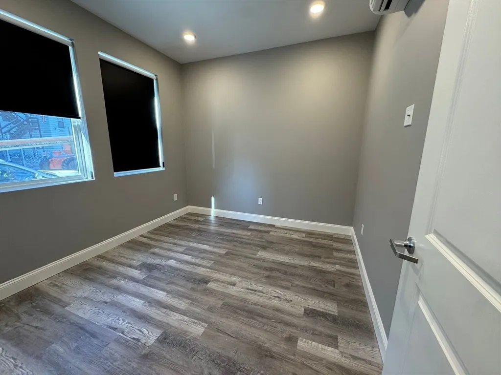 1 bed, 1 bath apartment for rent at 1473 N Shore Rd Unit 101, Revere — photo 7 of 8