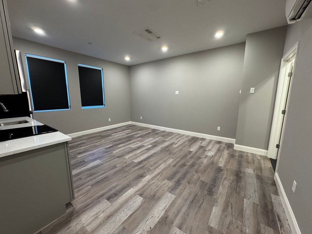Studio bed, 1 bath apartment for rent at 1473 N Shore Rd Unit 203, Revere — photo 3 of 8