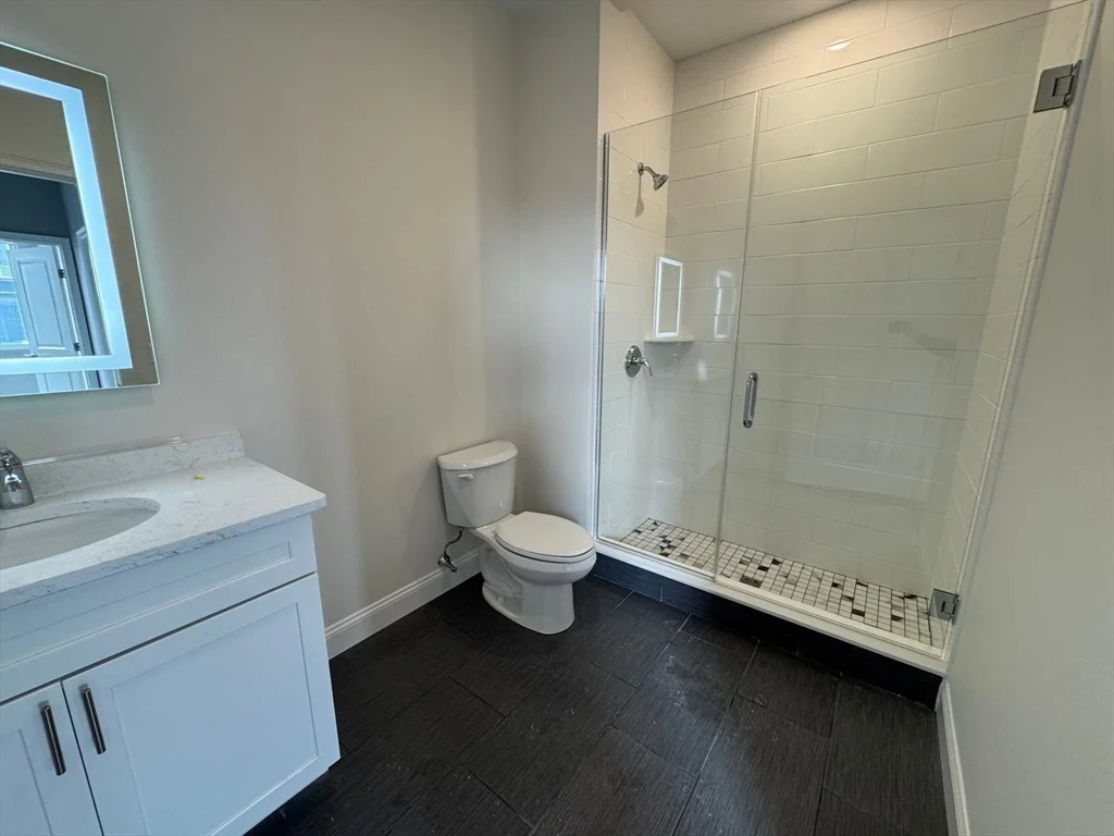 1 bed, 1 bath apartment for rent at 1473 N Shore Rd Unit 301, Revere — photo 9 of 14