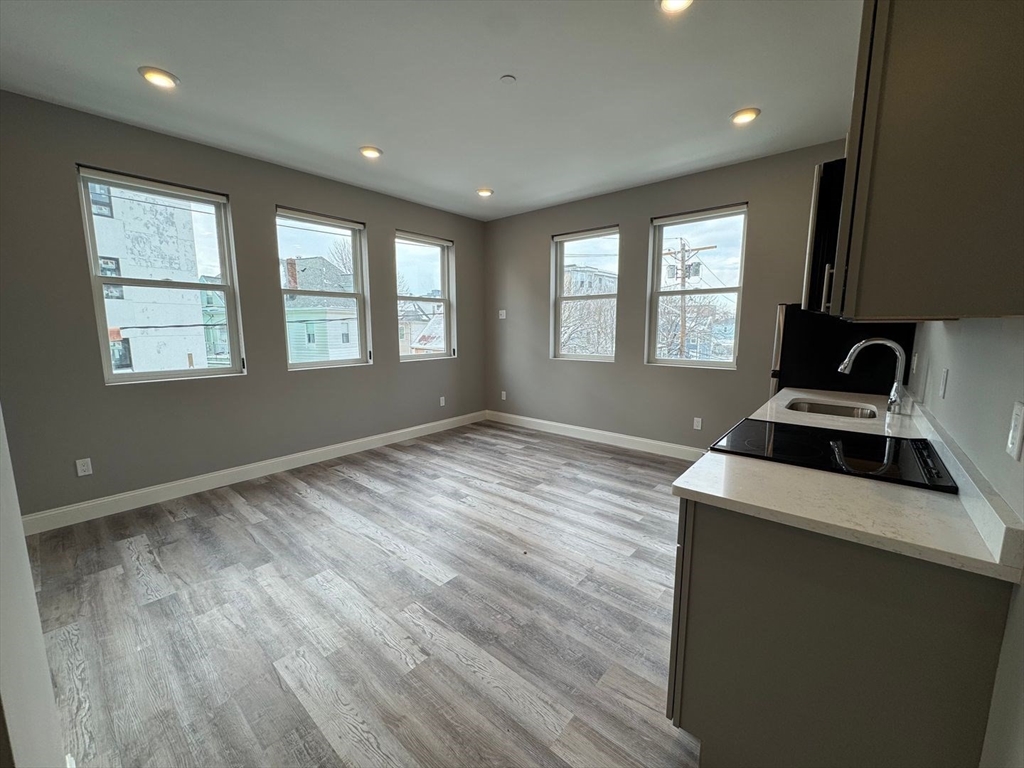 1 bed, 1.5 bath apartment for rent at 1473 N Shore Rd Unit 302, Revere — photo 6 of 14
