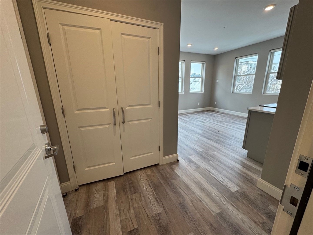 1 bed, 1.5 bath apartment for rent at 1473 N Shore Rd Unit 302, Revere — photo 3 of 14