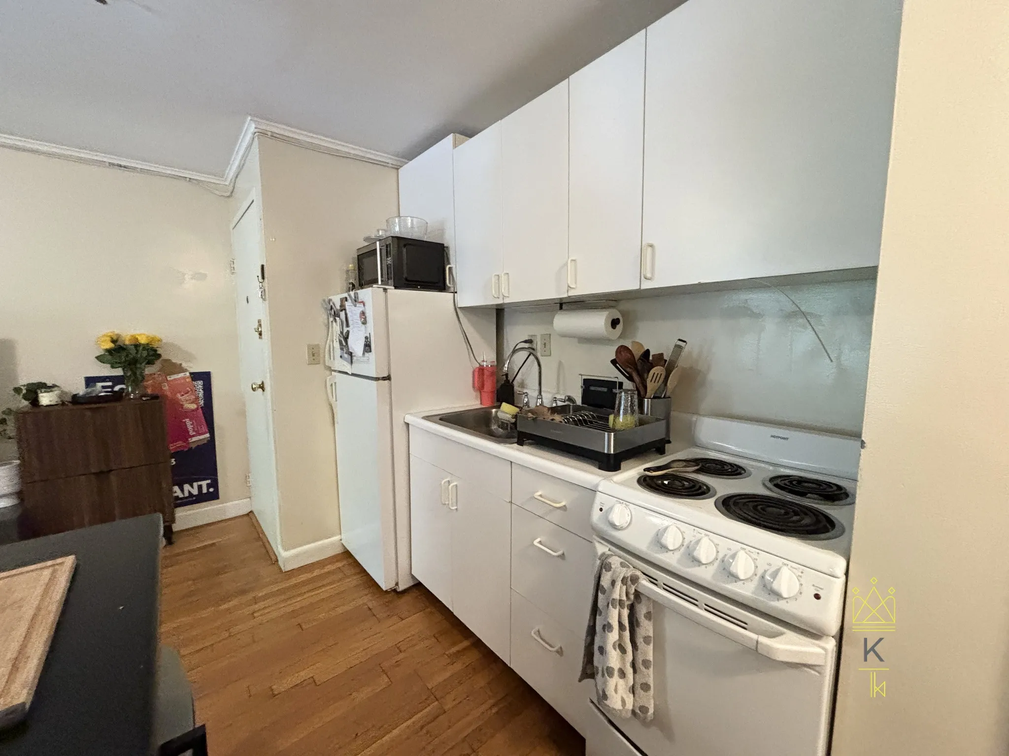 Studio bed, 1 bath apartment for rent at 1477 Beacon St Unit 105, Griggs Park — photo 8 of 13