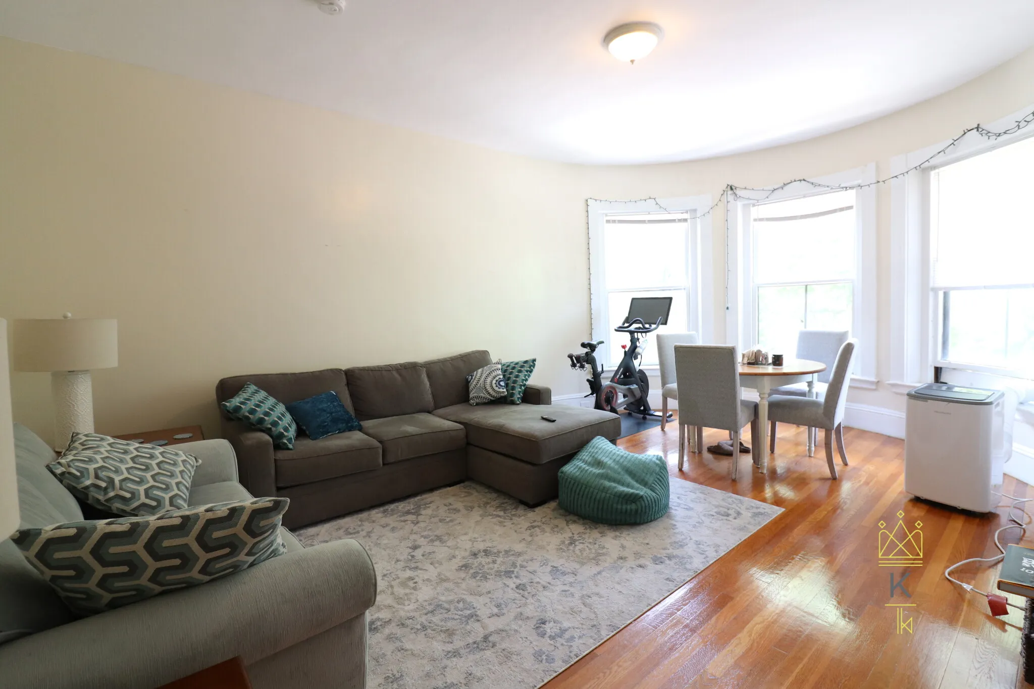 2 bed, 1 bath apartment for rent at 1477 Beacon St Unit 41, Griggs Park — photo 1 of 15
