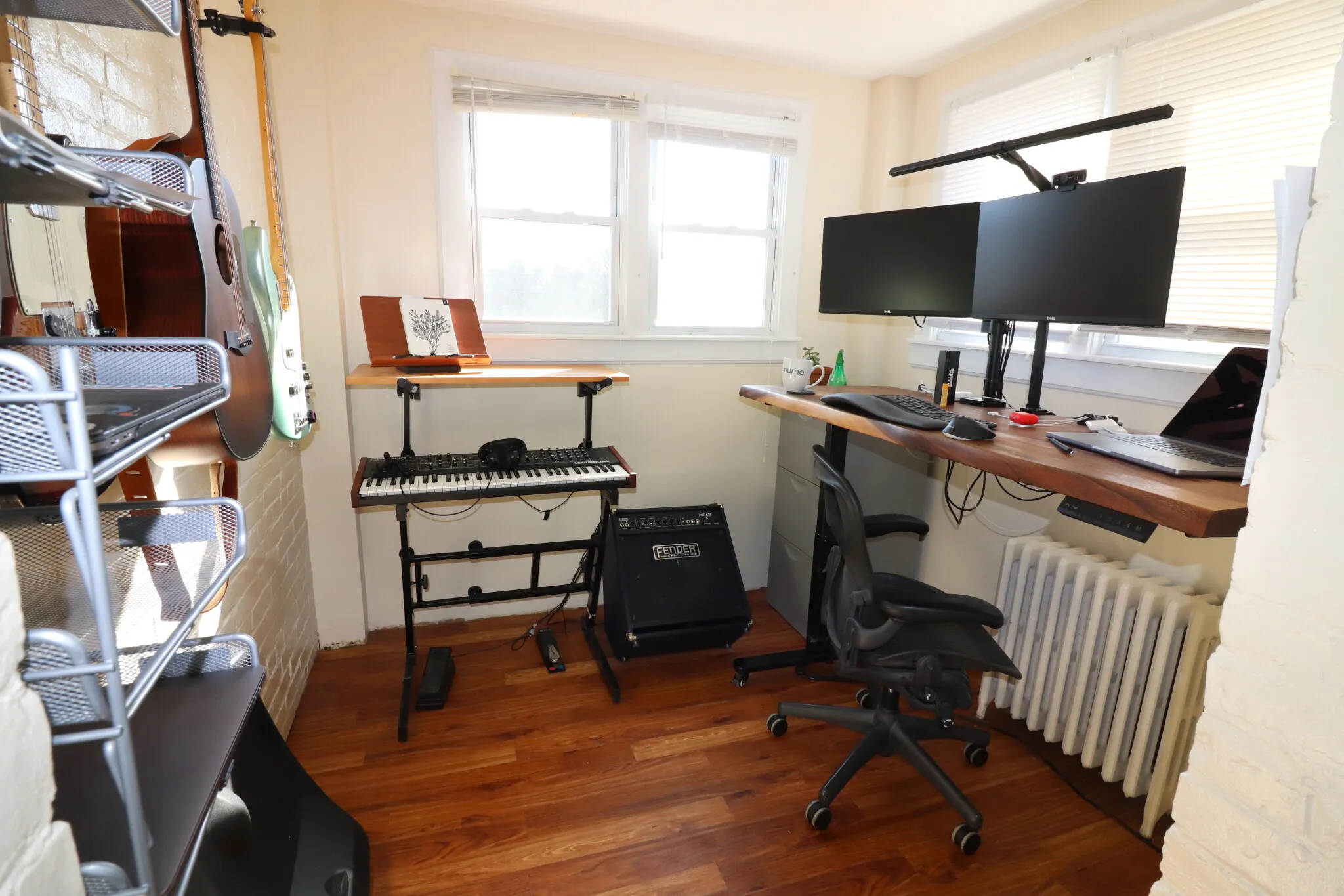 1.5 bed, 1 bath apartment for rent at 1477 Beacon St Unit 45, Griggs Park — photo 3 of 15
