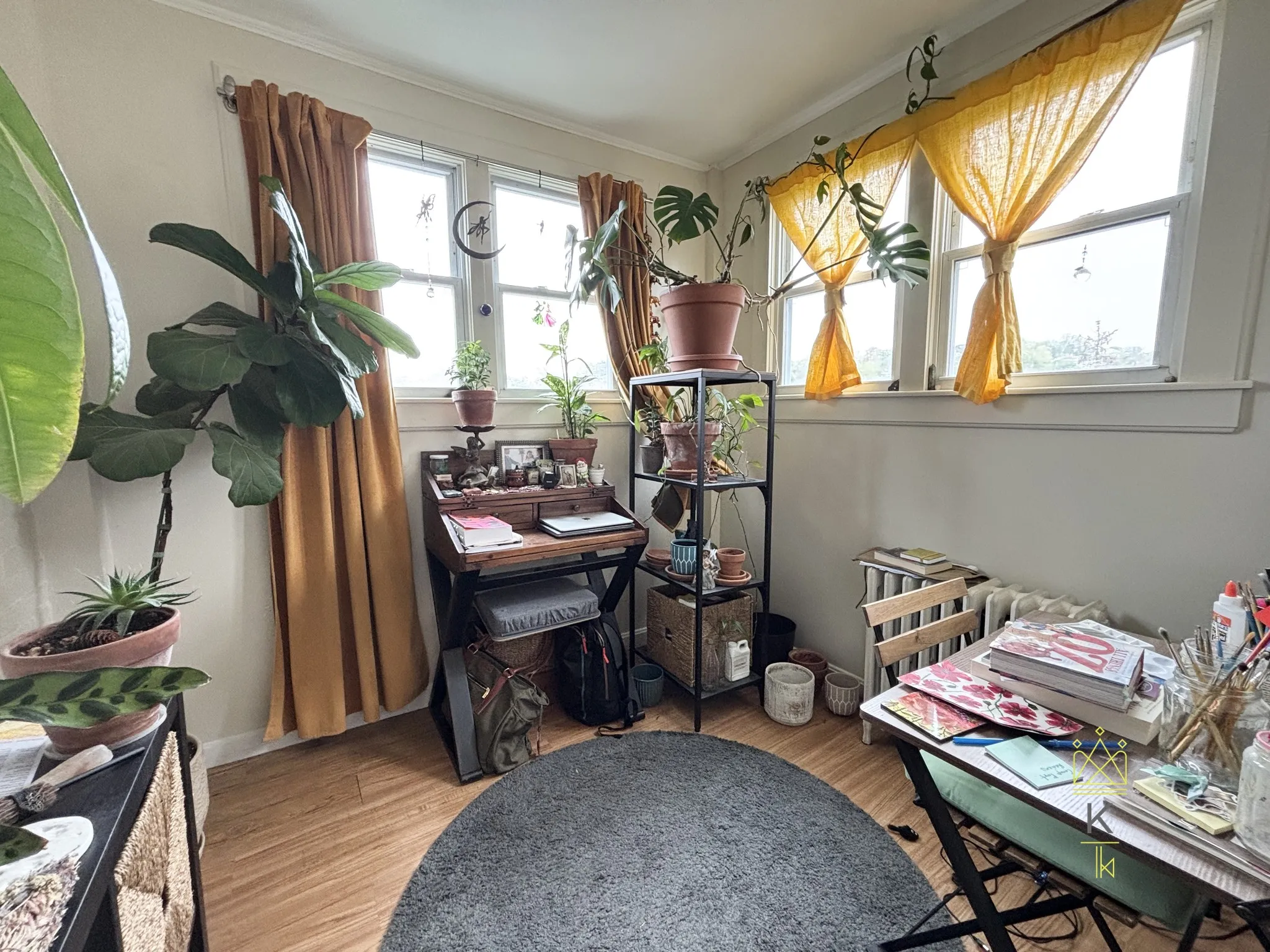 1.5 bed, 1 bath apartment for rent at 1477 Beacon St Unit 55, Griggs Park — photo 3 of 13
