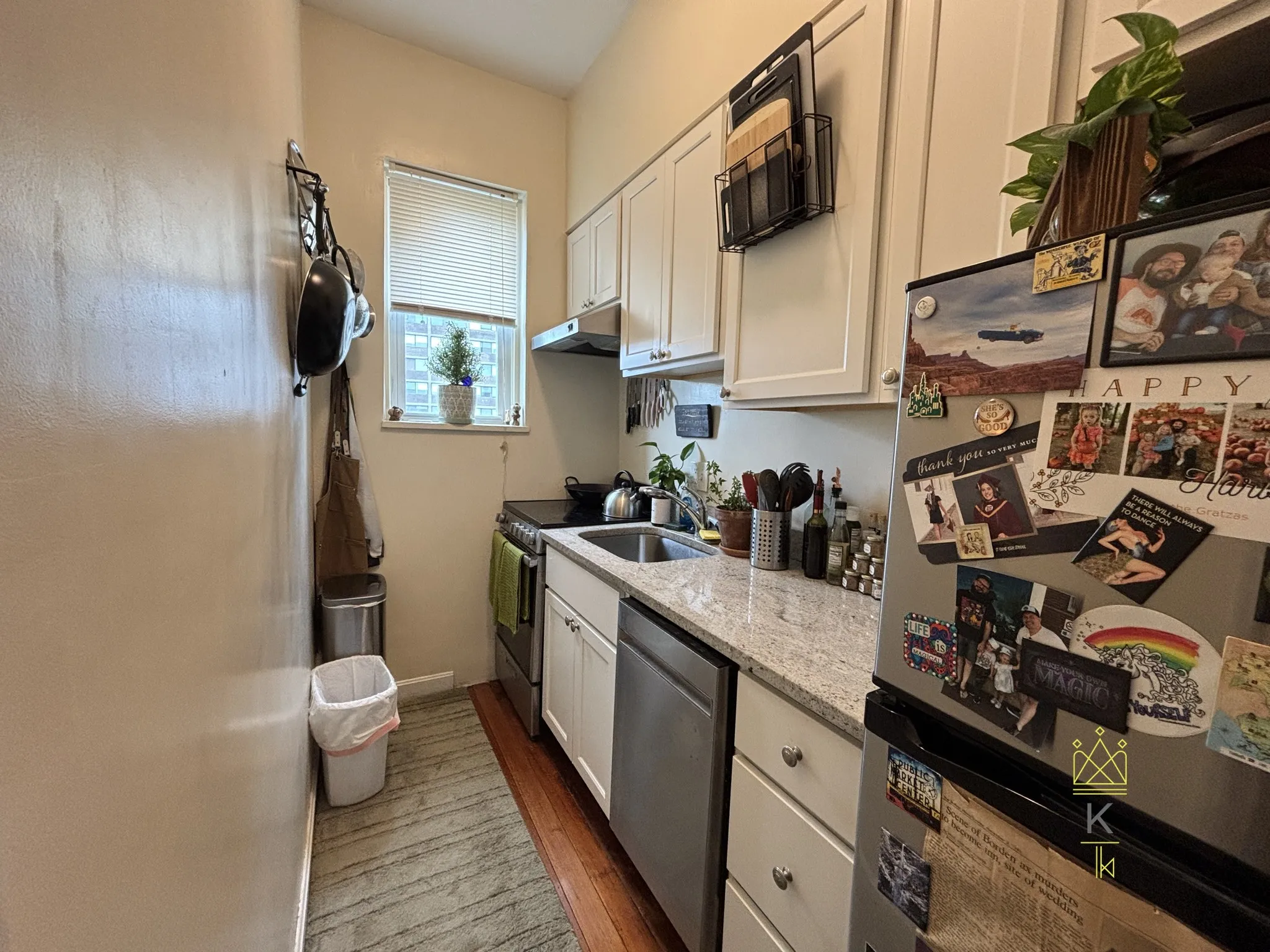 1.5 bed, 1 bath apartment for rent at 1477 Beacon St Unit 55, Griggs Park — photo 4 of 13