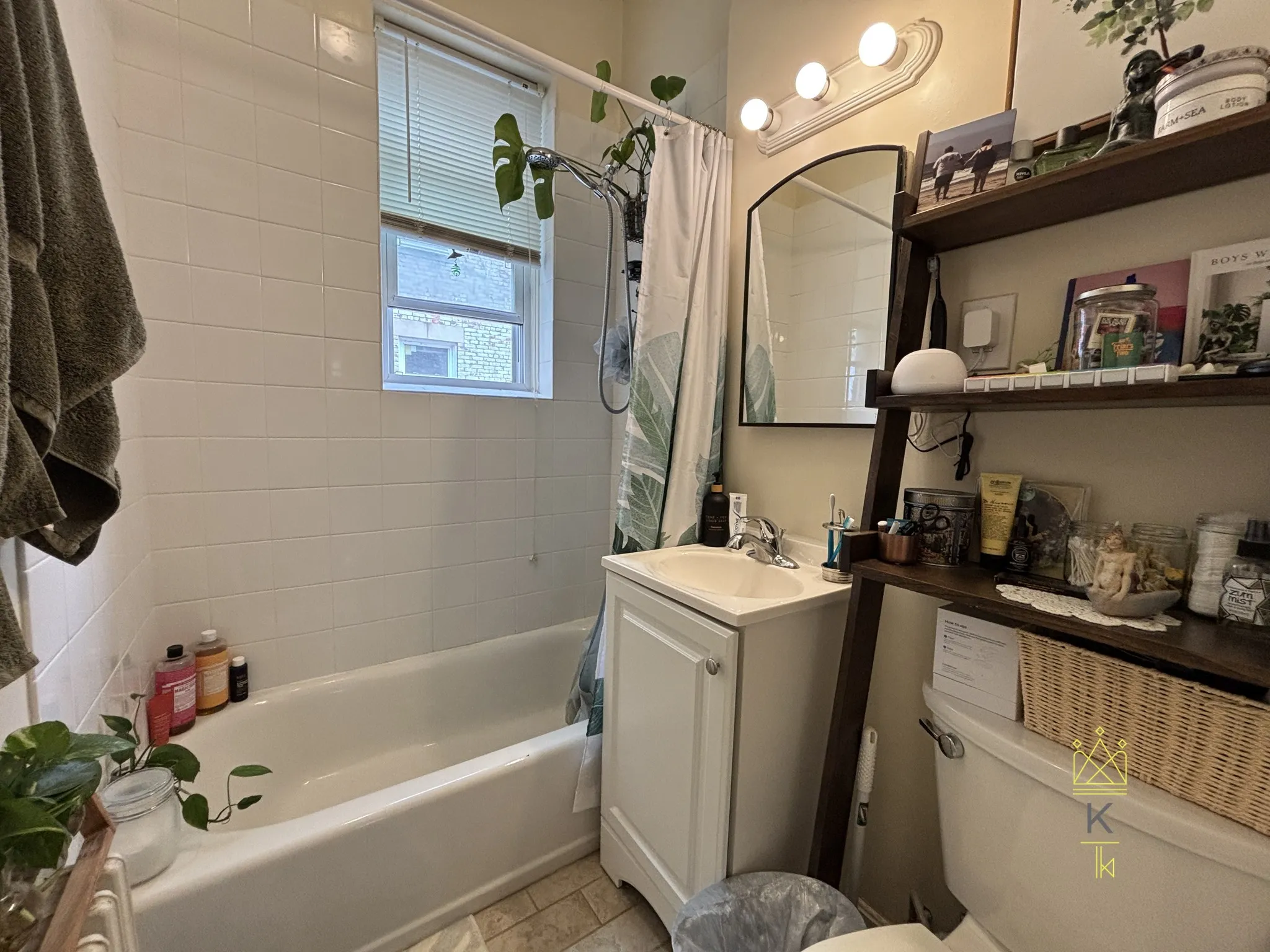 1.5 bed, 1 bath apartment for rent at 1477 Beacon St Unit 55, Griggs Park — photo 8 of 13
