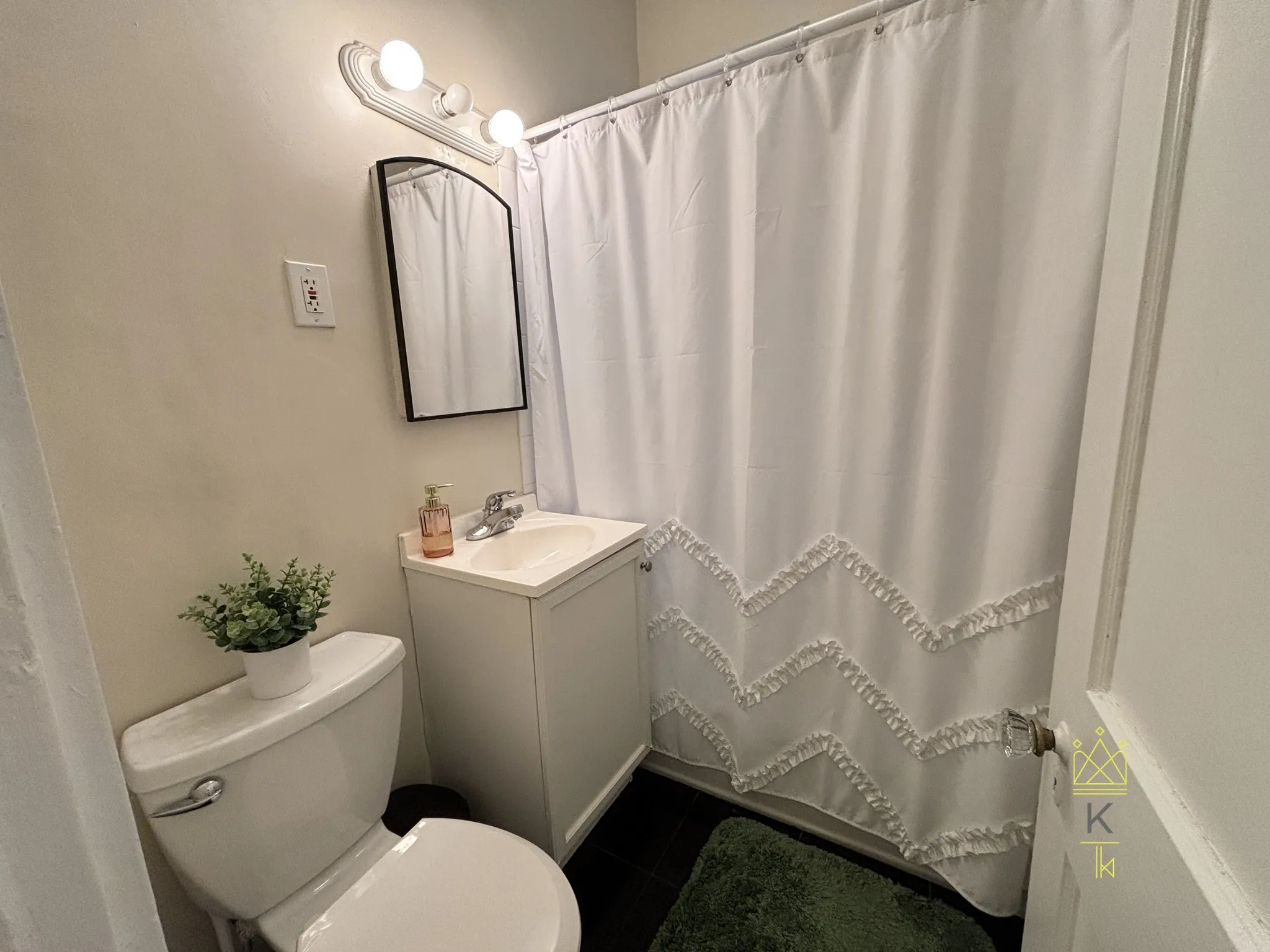 1 bed, 1 bath apartment for rent at 1477 Beacon St Unit 7, Griggs Park — photo 7 of 13