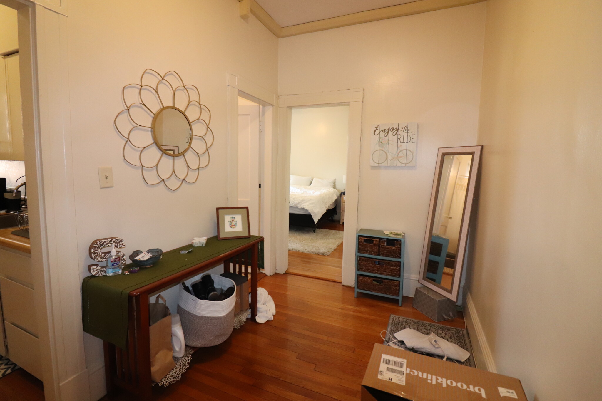 1 bed, 1 bath apartment for rent at 1477 Beacon St Unit 8, Griggs Park — photo 5 of 15
