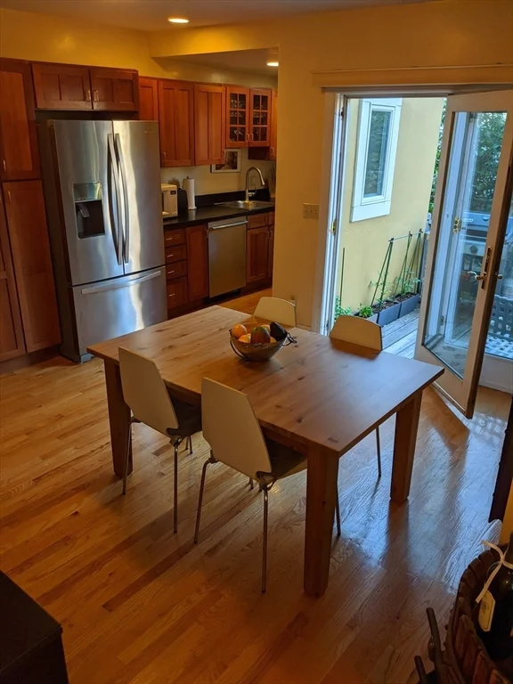 2 bed, 1 bath apartment for rent at 148 3rd St, East Cambridge — photo 2 of 14