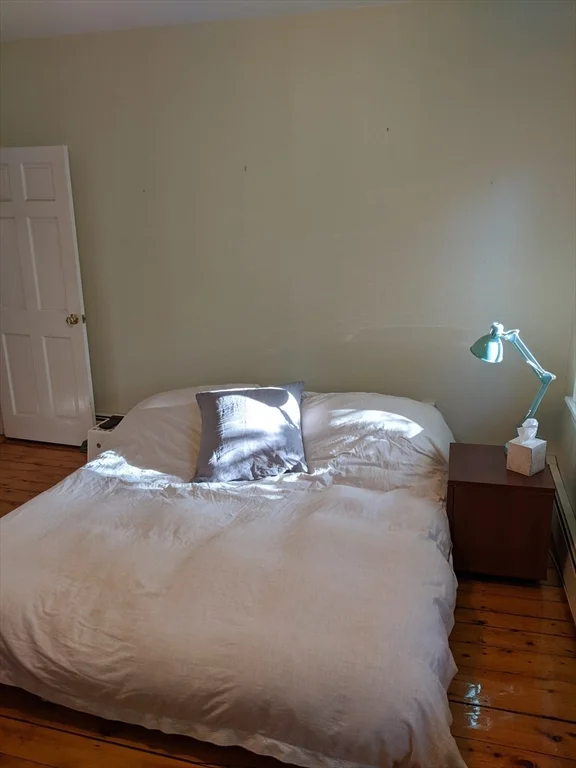 2 bed, 1 bath apartment for rent at 148 3rd St, East Cambridge — photo 10 of 14