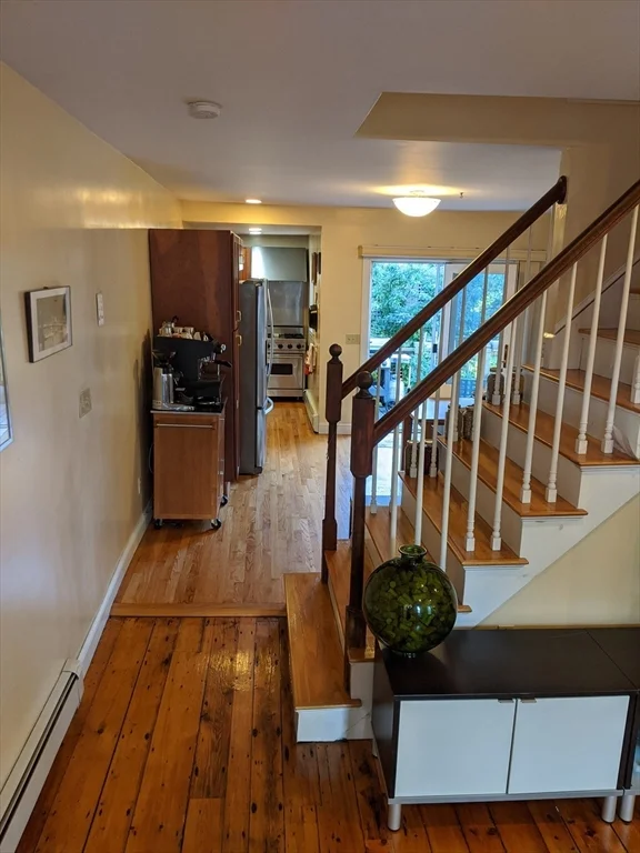 2 bed, 1 bath apartment for rent at 148 3rd St, East Cambridge — photo 9 of 14