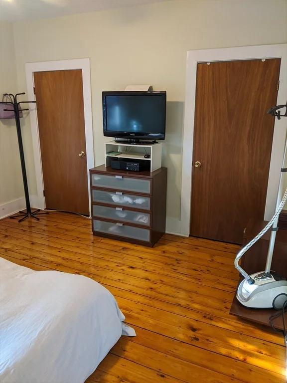 2 bed, 1 bath apartment for rent at 148 3rd St, East Cambridge — photo 11 of 14