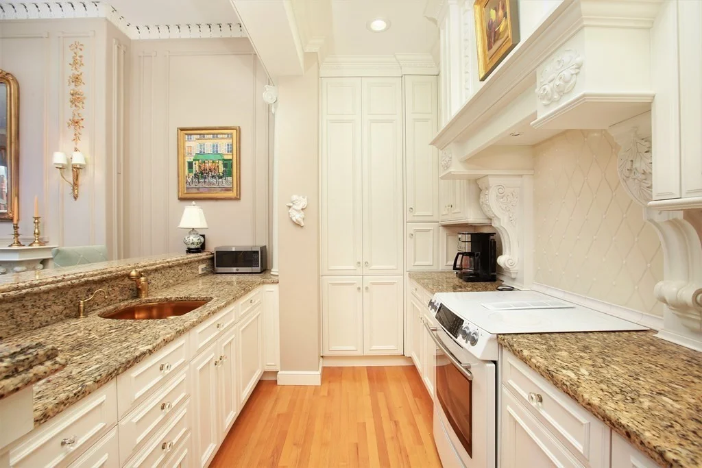 3 bed, 2 bath apartment for rent at 148 Commonwealth Ave Unit 201, Back Bay — photo 5 of 19
