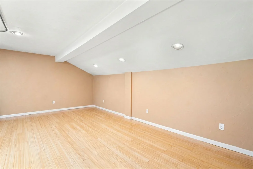 2 bed, 1 bath apartment for rent at 148 F St Unit 4, South Boston — photo 12 of 15