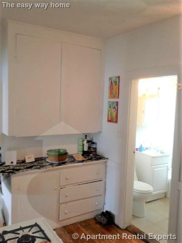 1 bed, 1 bath apartment for rent at 148 Fifth St Unit 6, East Cambridge — photo 7 of 10