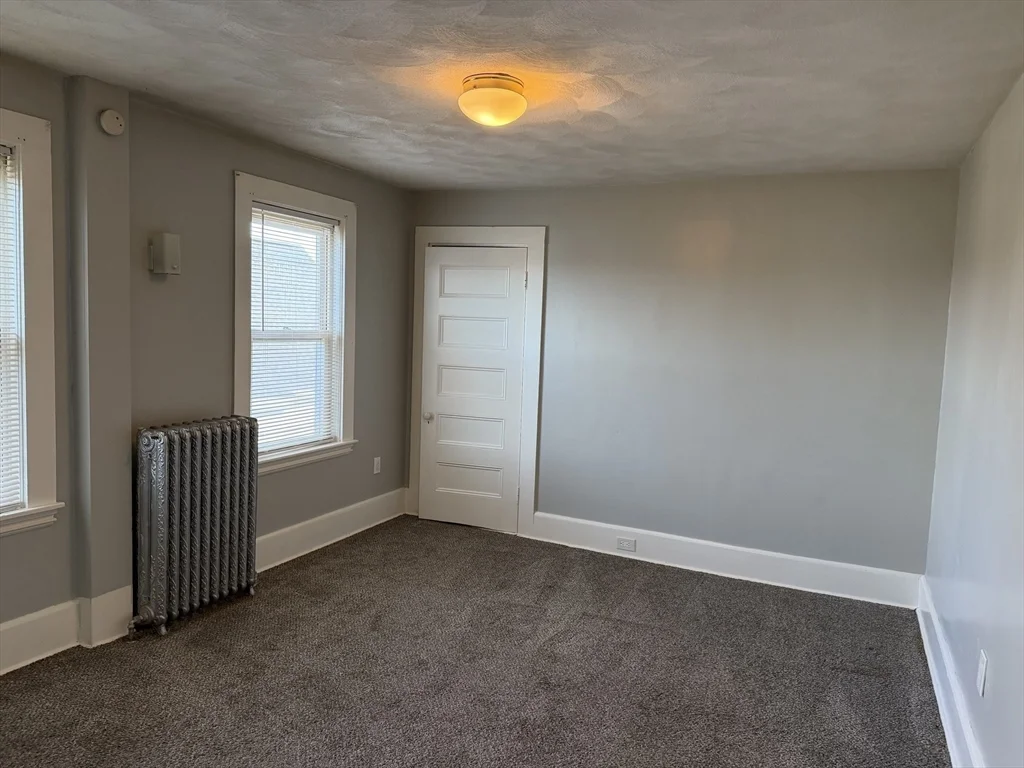 3 bed, 1 bath apartment for rent at 148 George St Unit 2, Tufts University — photo 23 of 26