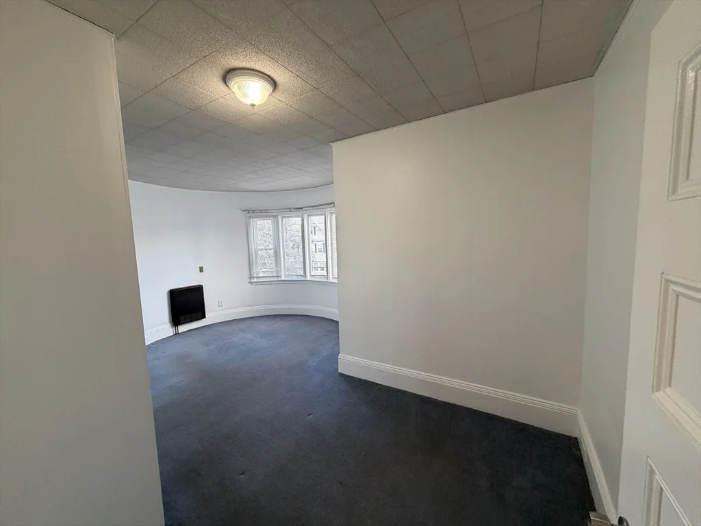 3 bed, 1 bath apartment for rent at 148 George St Unit 2, Tufts University — photo 19 of 26