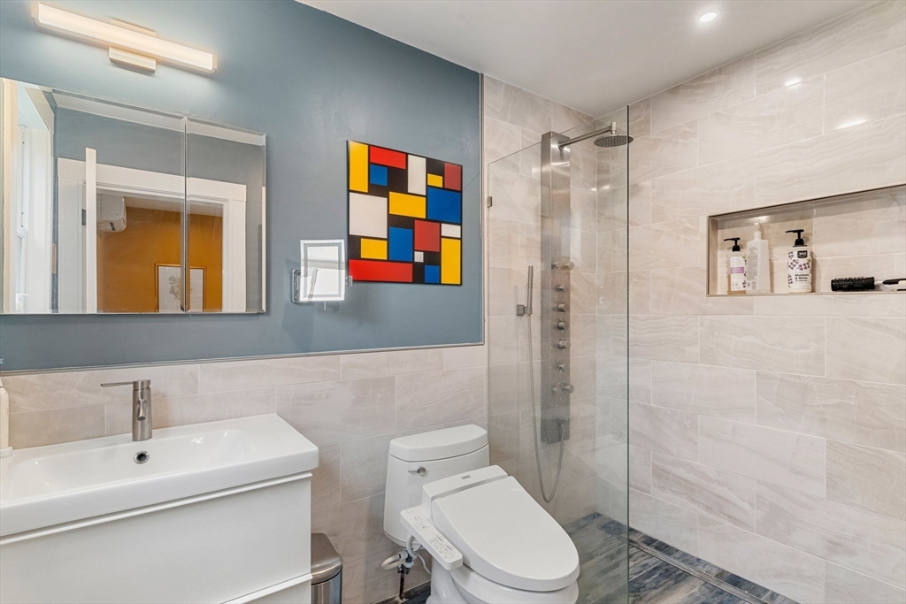 3 bed, 2 bath apartment for rent at 148 Lakeview Ave Unit 148, West Cambridge — photo 15 of 24