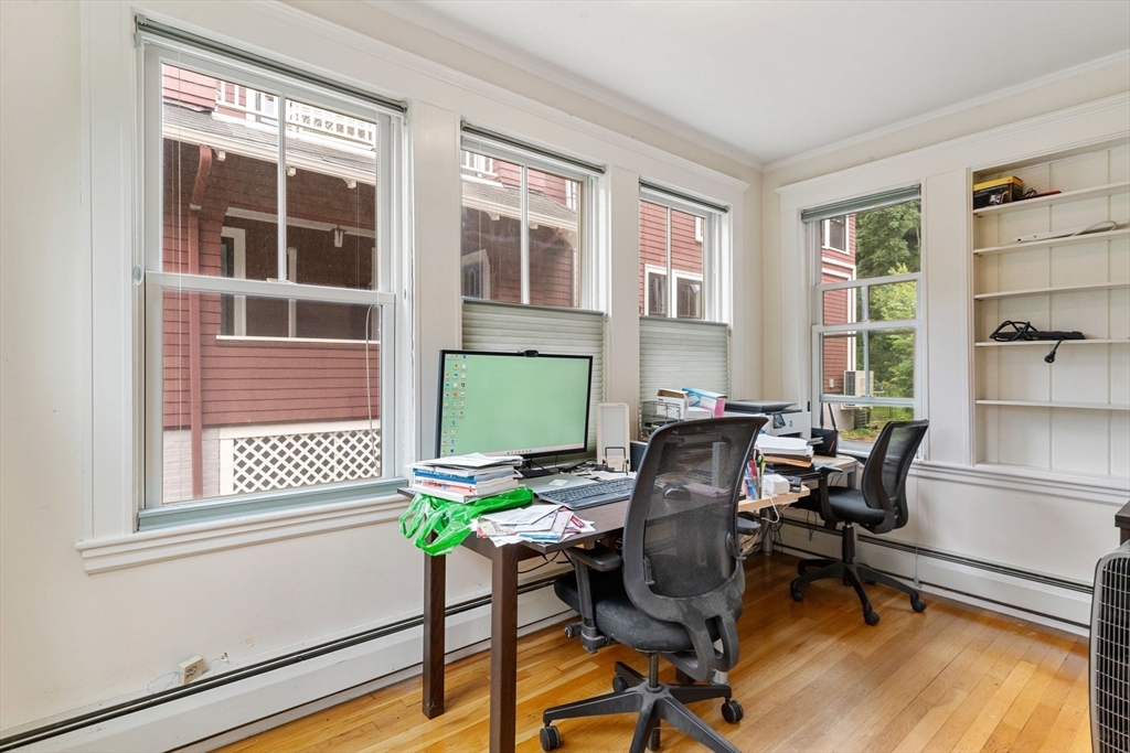 3 bed, 2 bath apartment for rent at 148 Lakeview Ave Unit 148, West Cambridge — photo 21 of 24