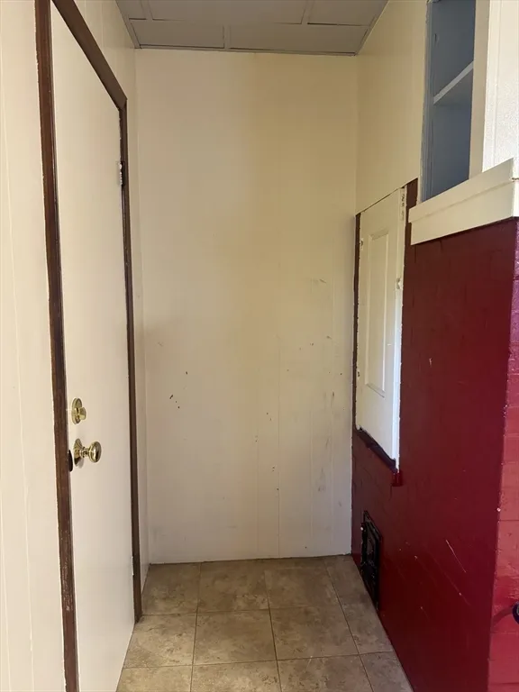1 bed, 1 bath apartment for rent at 148 Maxfield St Unit 1W, North — photo 8 of 18