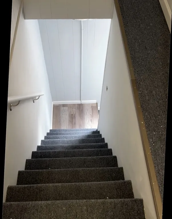 2 bed, 1 bath apartment for rent at 148 Maxfield St Unit 3, New Bedford — photo 3 of 21