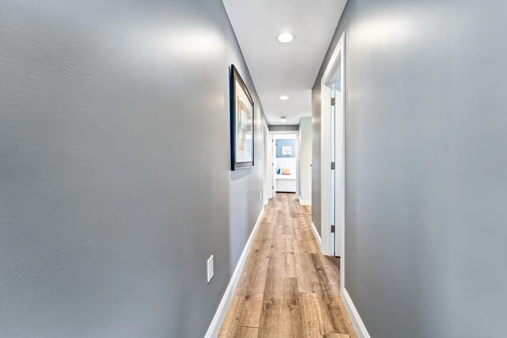 6 bed, 3 bath apartment for rent at 148 N End Blvd, Salisbury — photo 12 of 29