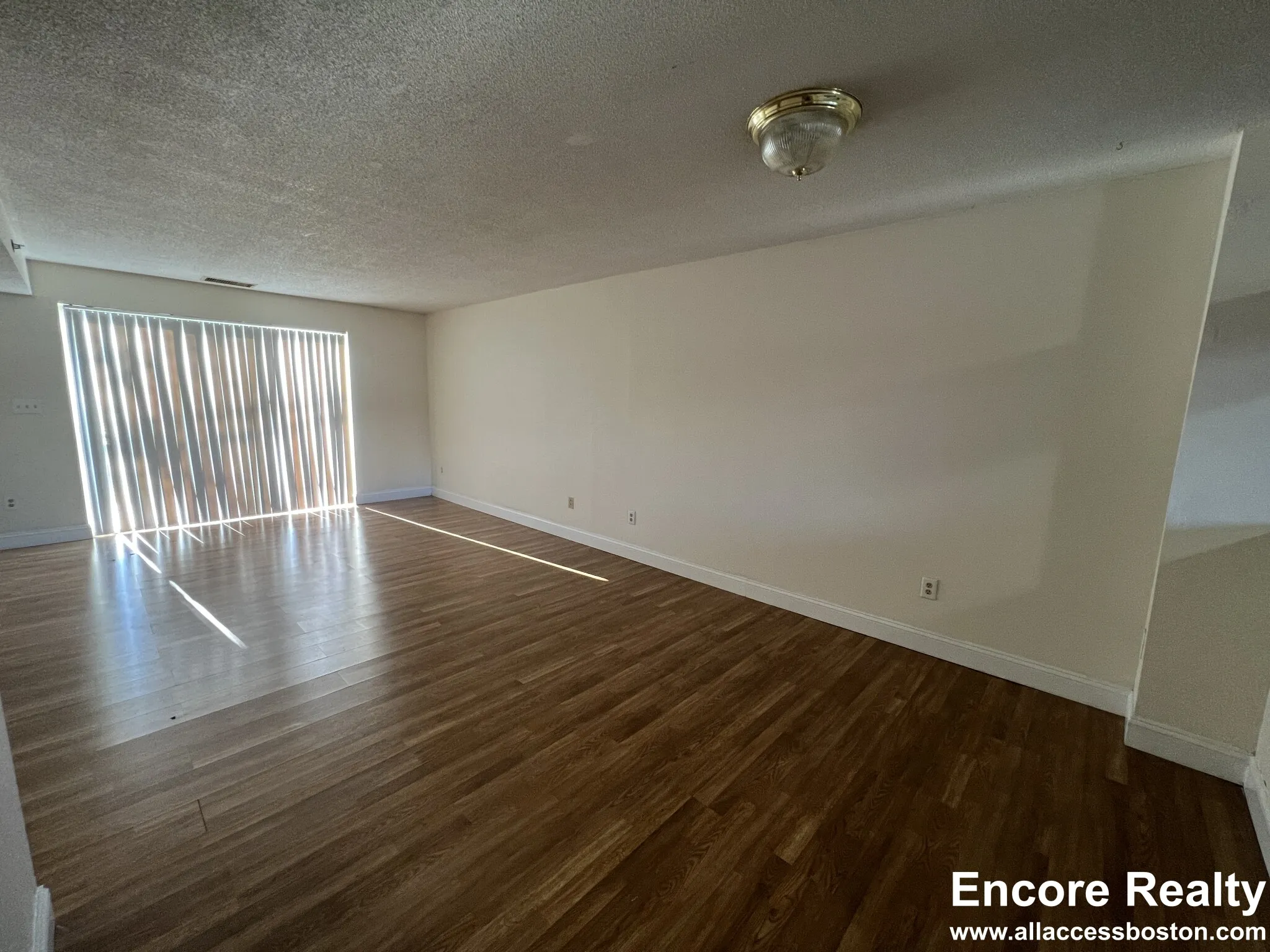 2 bed, 1.5 bath apartment for rent at 148 North Beacon St Unit A2D, Brighton — photo 6 of 16