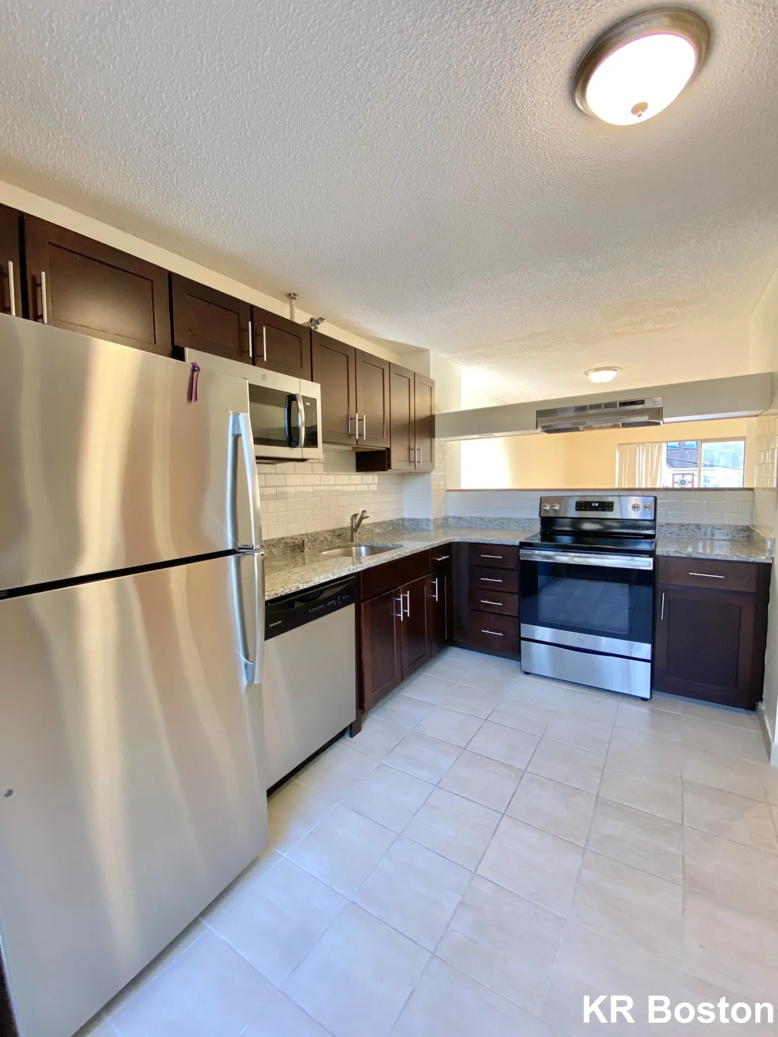 2 bed, 1.5 bath apartment for rent at 148 North Beacon St Unit B3, Brighton — photo 5 of 20