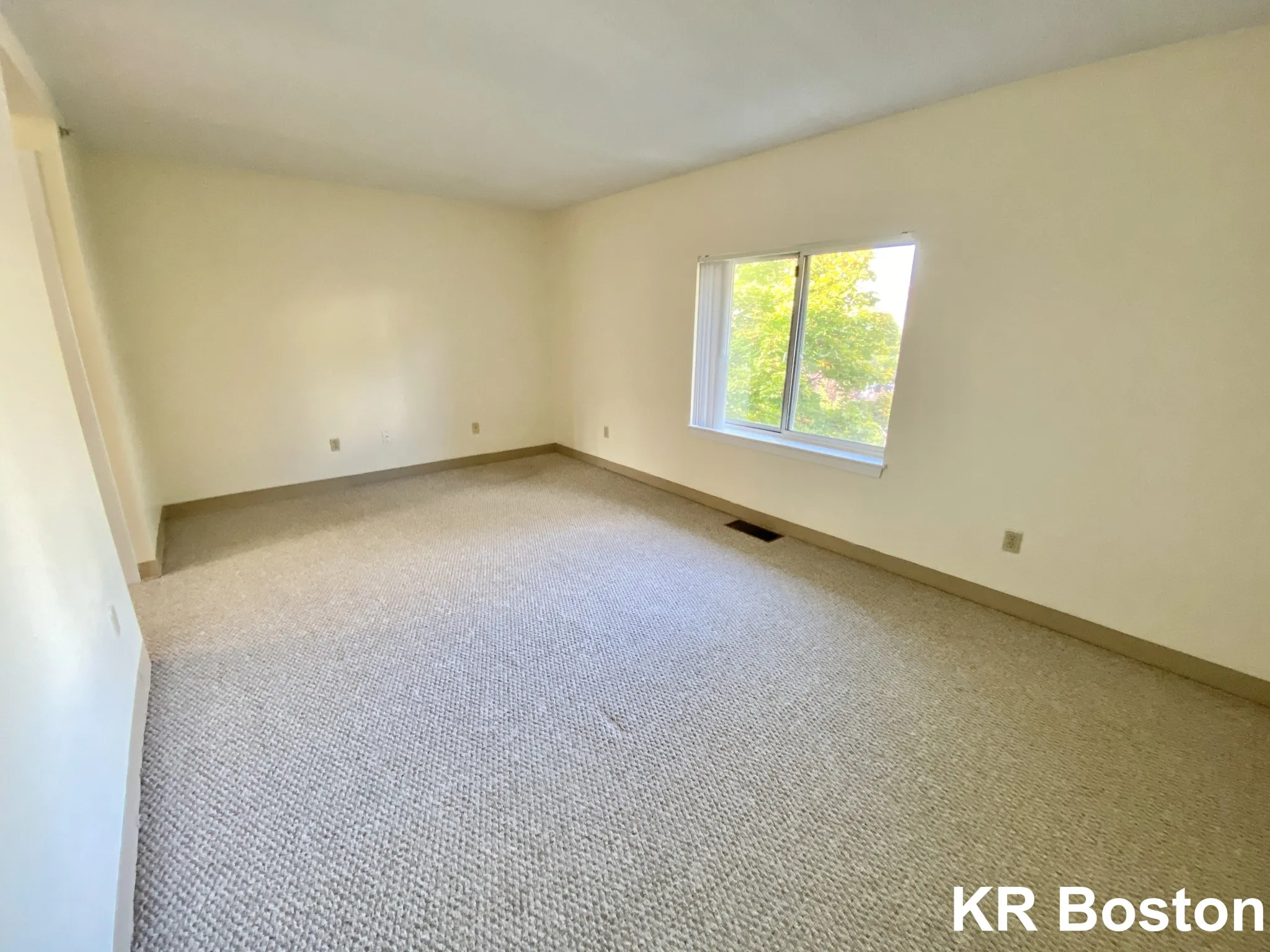2 bed, 1.5 bath apartment for rent at 148 North Beacon St Unit B3, Brighton — photo 13 of 20