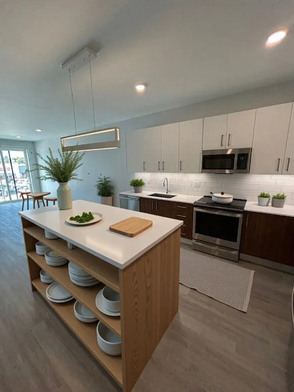 1 bed, 1 bath apartment for rent at 148 Old Post Rd Unit 209, Sharon