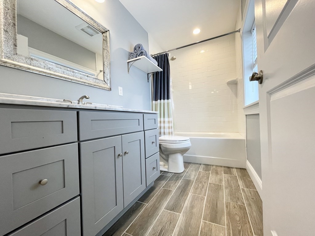 3 bed, 2.5 bath apartment for rent at 148 Pearl Ave Unit 1, Revere — photo 7 of 18